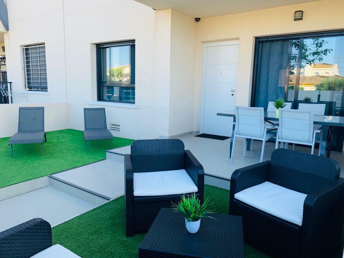 Apartment Playa Elisa Bay ピラール・デ・ラ・オラダダ エクステリア 写真